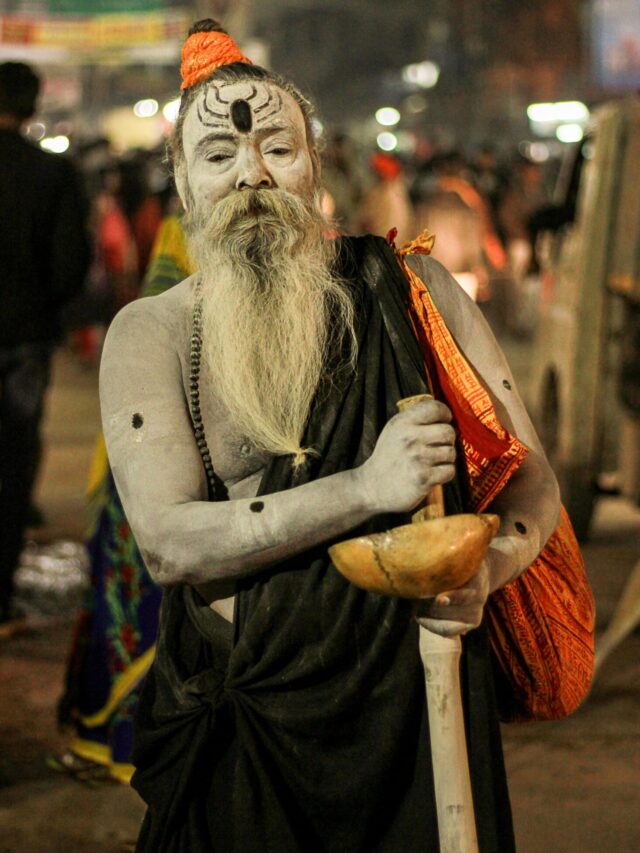 Fact & Untod Story  Of Aghori Sadhu – जानिये अघोरियो के कुछ अनसुनी कहानिया तथा रोचक जानकारी